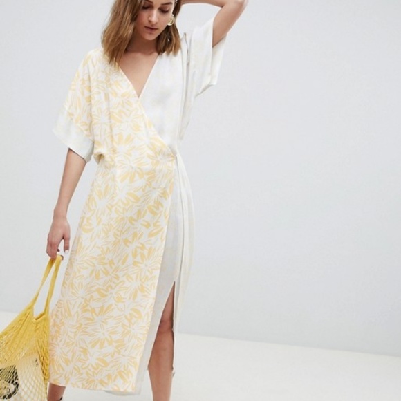 ASOS Dresses & Skirts - ASOS White mixed print dress nwt DB6
